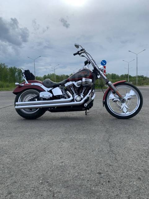 Harley-Davidson Softail Custom FXSTC. 1 584. ., , ,   