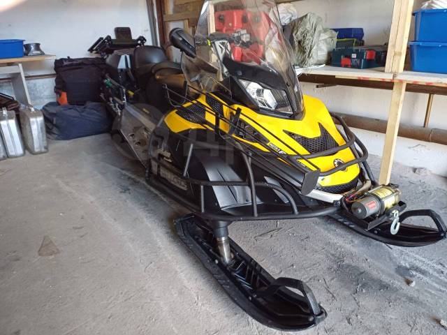 BRP Ski-Doo Skandic SWT. ,  ,   