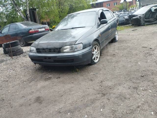 Toyota Carina 2000, 1.5 литр, Доброе время суток Дорогие Дромовчане, комплектаци