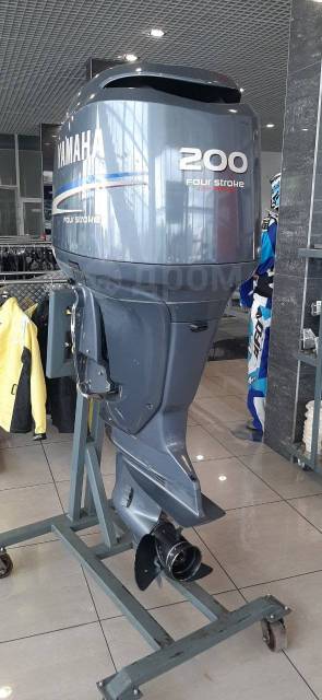 Yamaha. 200,00.., 4-, , 2009  