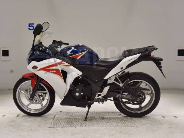 Honda CBR 250R. 250. ., , ,  .     