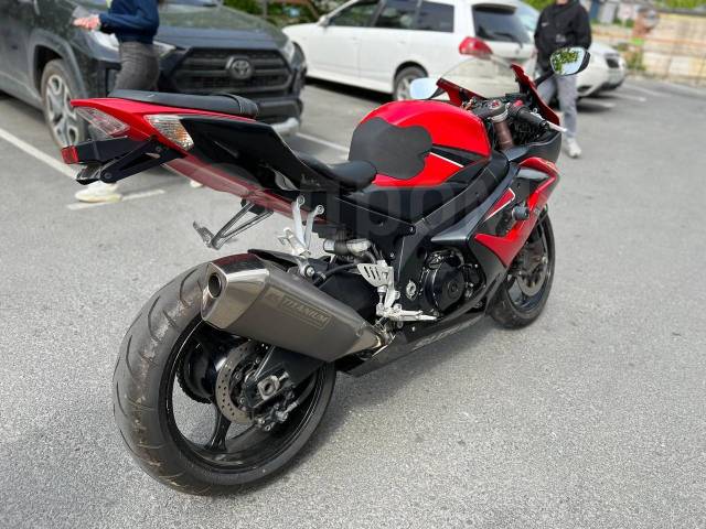 Suzuki GSX-R 1000. 1 000. ., , ,   