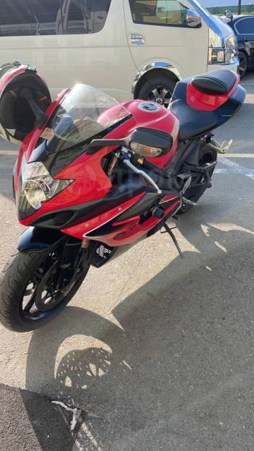 Suzuki GSX-R 1000. 1 000. ., , ,   