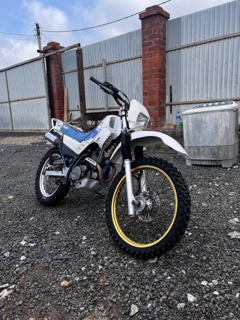 Yamaha XT 225. 225. ., , ,   