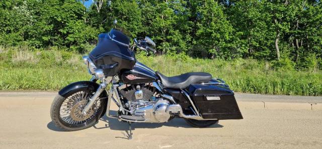 Harley-Davidson Electra Glide Classic FLHTC. 1 580. ., , ,   