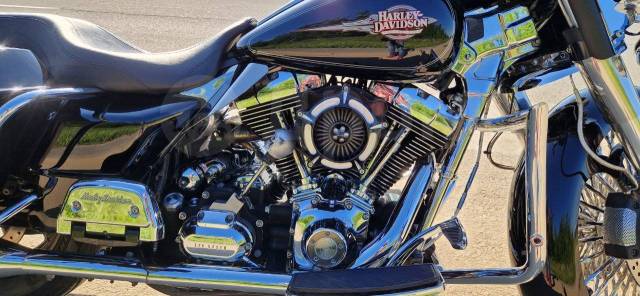 Harley-Davidson Electra Glide Classic FLHTC. 1 580. ., , ,   