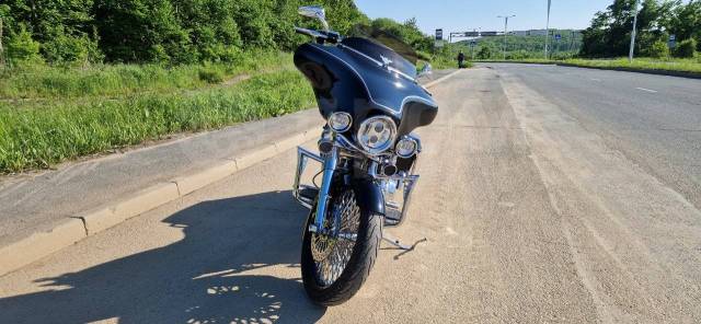 Harley-Davidson Electra Glide Classic FLHTC. 1 580. ., , ,   