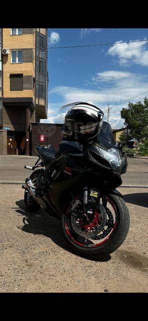 Suzuki GSX-R 750. 750. ., , ,   