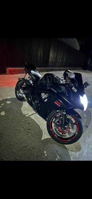 Suzuki GSX-R 750. 750. ., , ,   