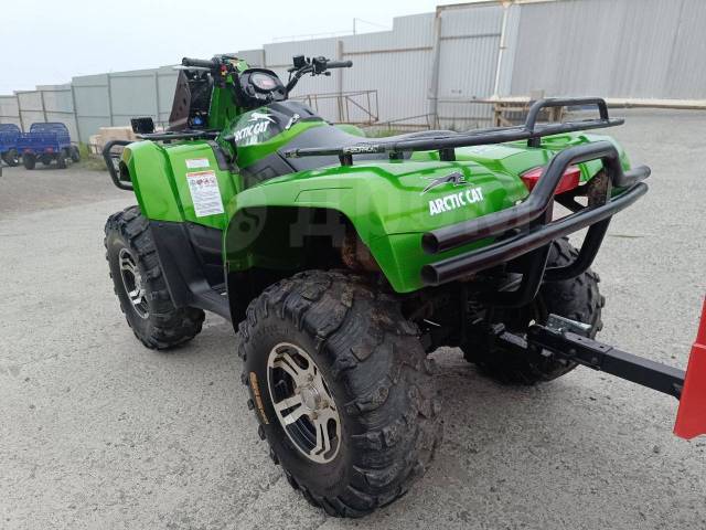 Arctic Cat Mudpro 700i. ,  \,   