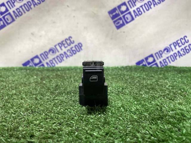 Купить Кнопка стеклоподъемника Volkswagen Polo 2012 6RU959855A Седан 1. ...