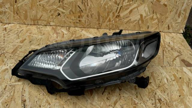 Купить Фара левая Honda Fit GK3, GK4, GK5 1 модель W2196 оттенок 6 во ...