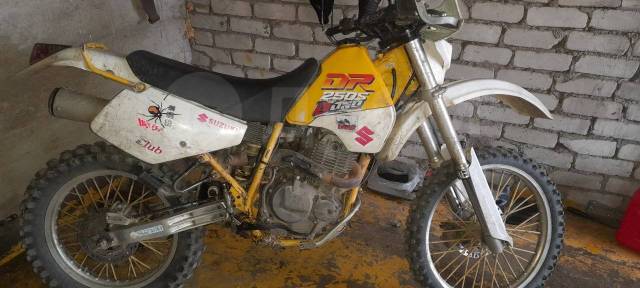 Suzuki DR 250S. 250. ., , ,   