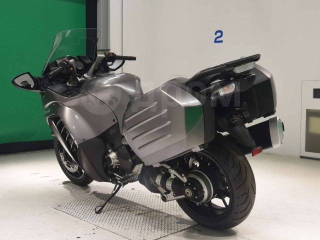 Kawasaki 1400 GTR. 1 400. ., , ,   