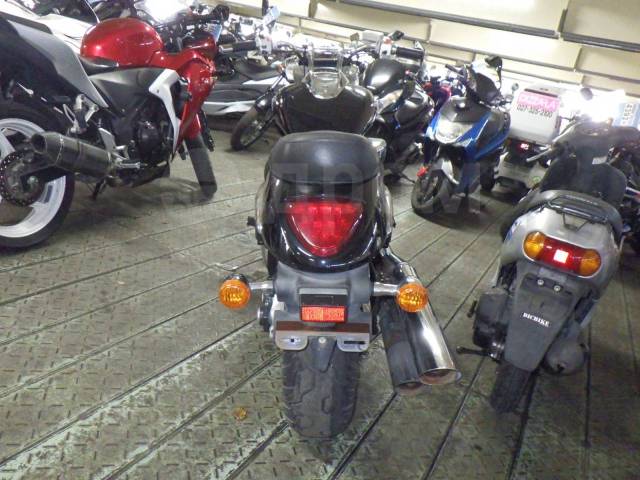 Suzuki Boulevard 400