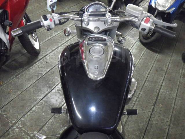 Suzuki Boulevard 400