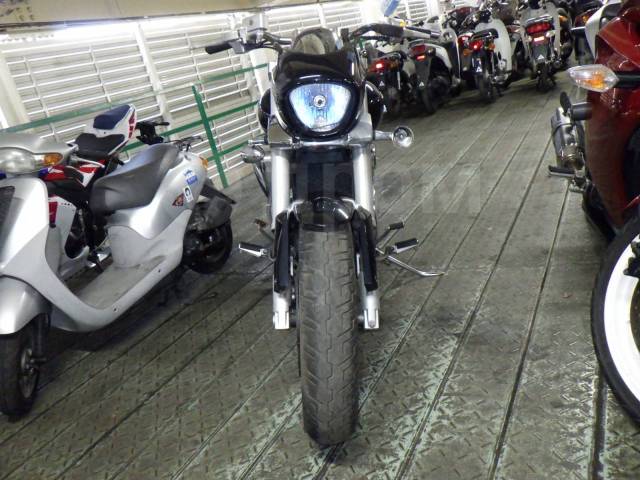 Suzuki Boulevard 400