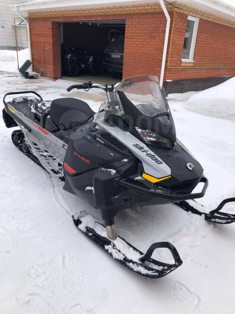 BRP Ski-Doo Skandic Sport. ,  ,   