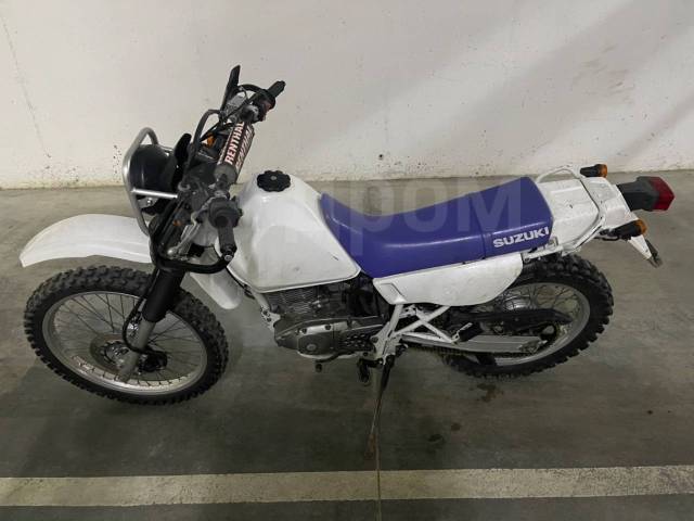 Suzuki Djebel 200. 199. ., , ,   