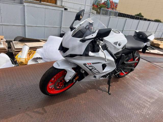 Yamaha YZF-R7. 688. ., , ,   