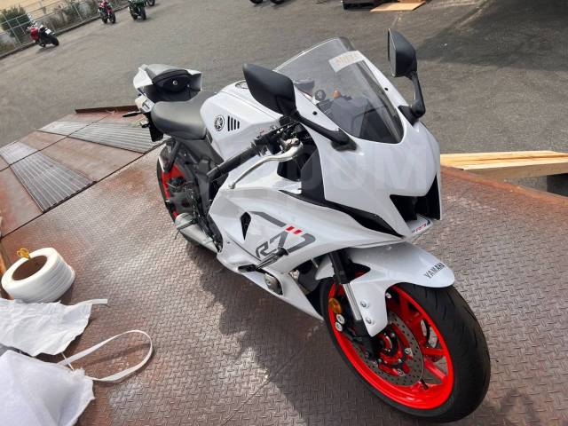 Yamaha YZF-R7. 688. ., , ,   