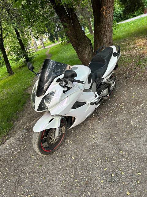 Honda VFR 800F. 800. ., , ,   