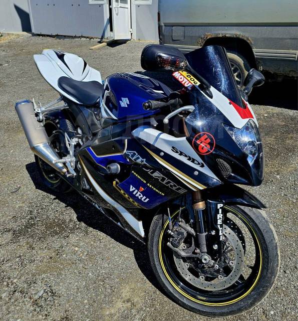 Suzuki GSX-R 1000. 1 000. ., , ,   