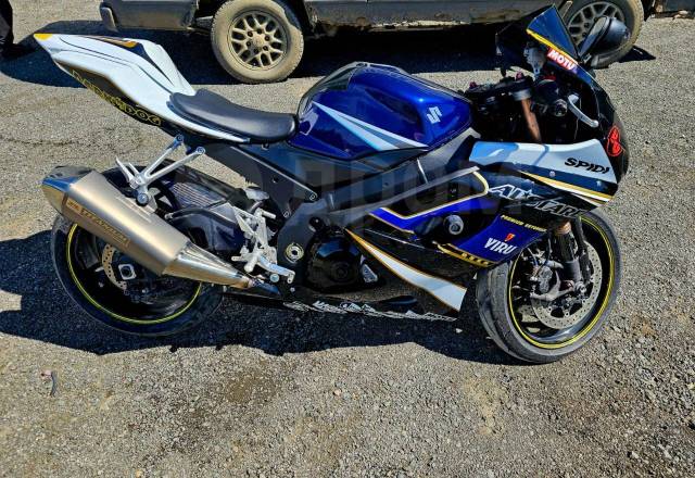 Suzuki GSX-R 1000. 1 000. ., , ,   