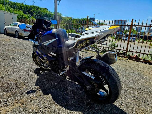 Suzuki GSX-R 1000. 1 000. ., , ,   