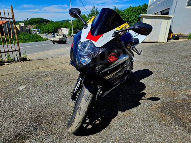 Suzuki GSX-R 1000. 1 000. ., , ,   