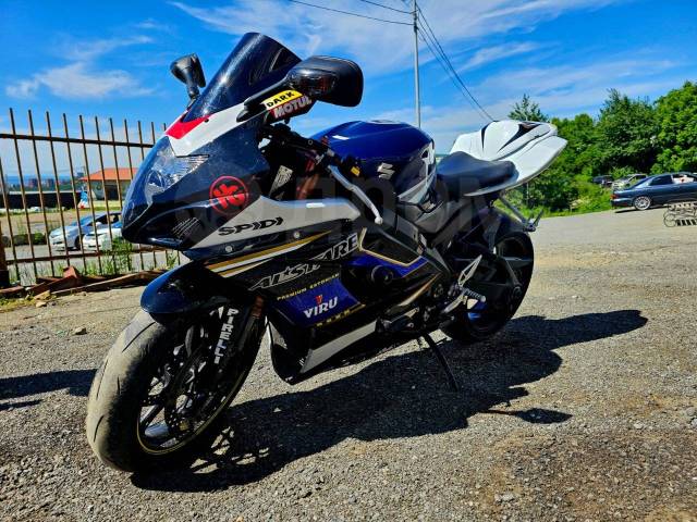 Suzuki GSX-R 1000. 1 000. ., , ,   