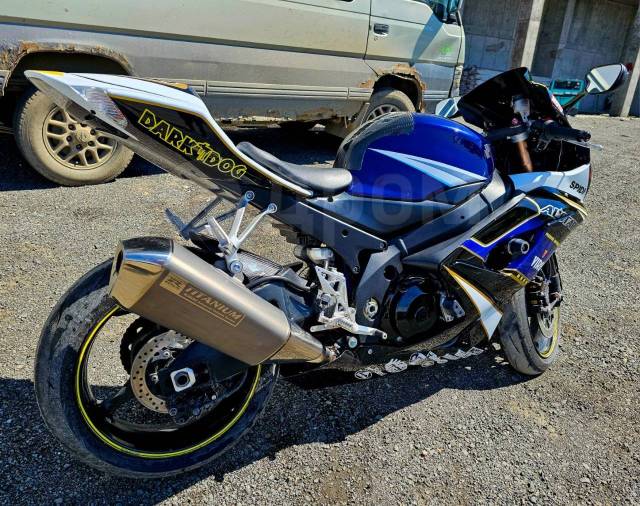 Suzuki GSX-R 1000. 1 000. ., , ,   