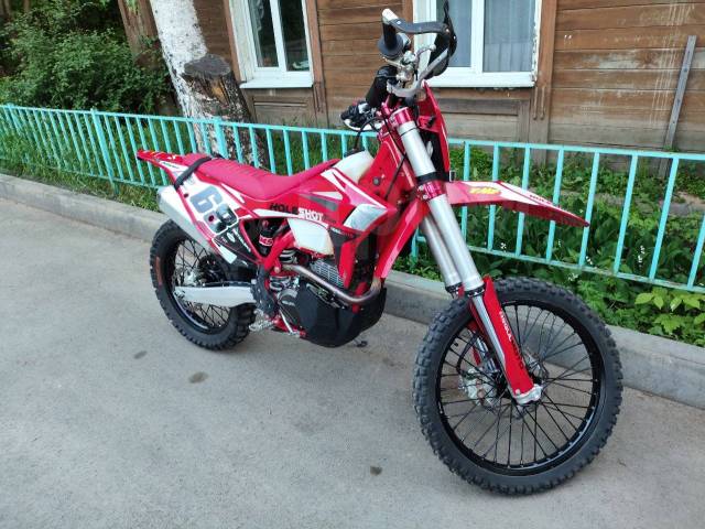 Regulmoto Holeshot Red Edition. 300. ., , ,   