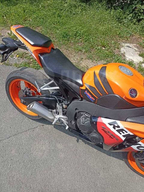 Honda CBR 1000RR Fireblade. 1 000. ., , ,   