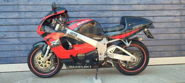 Suzuki GSX-R 750. 750. ., , ,   