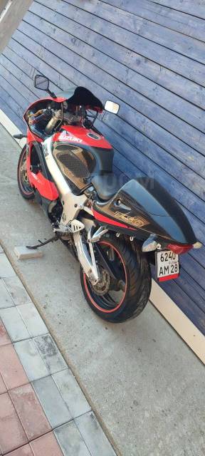 Suzuki GSX-R 750. 750. ., , ,   