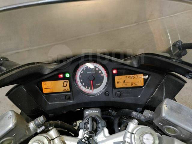 Honda VFR 800A. 800. ., , ,   