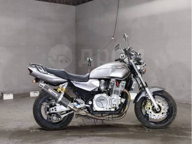 Yamaha XJR 1300