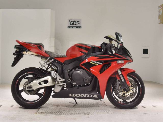 Honda CBR 1000RR Fireblade. 1 000. ., , ,   