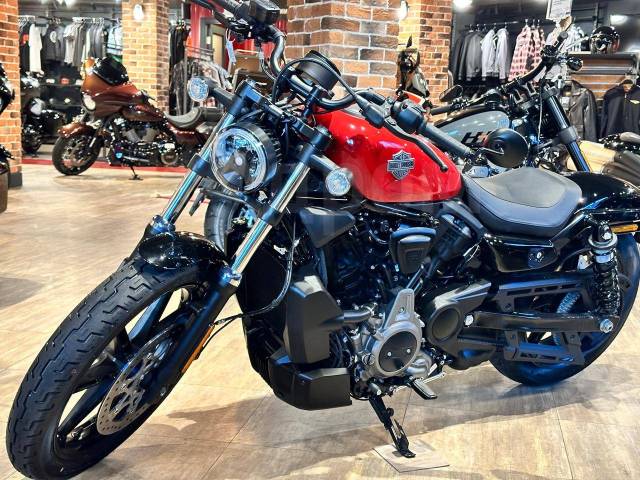 Harley-Davidson Sportster 1200 Nightster XL1200N. 975. ., , ,   