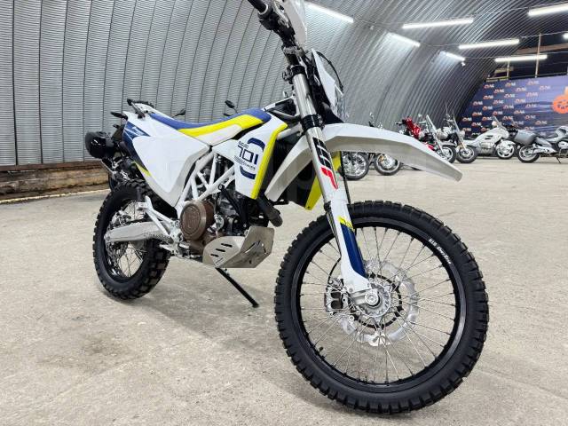 Husqvarna 701 Enduro. 690. ., , ,   