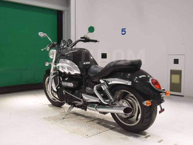 Triumph Rocket III. 2 300. ., , ,  .     