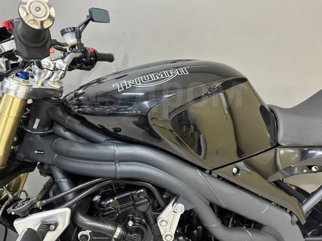 Triumph Speed Triple. 1 050. ., , ,   