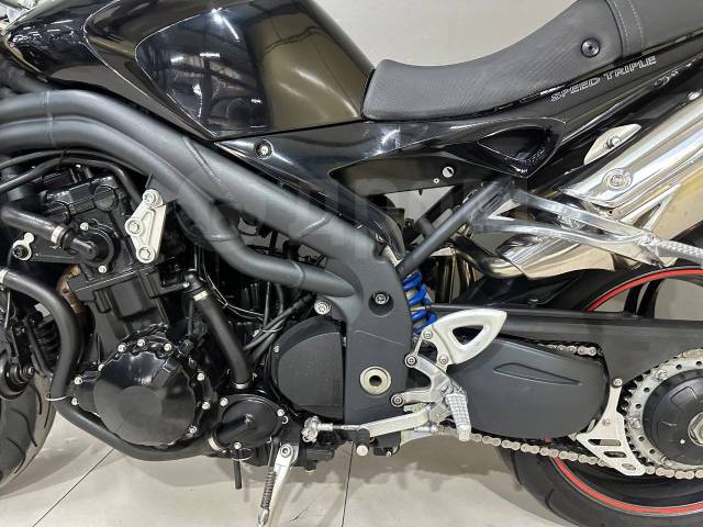 Triumph Speed Triple. 1 050. ., , ,   