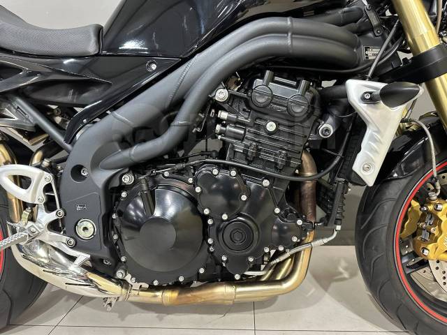 Triumph Speed Triple. 1 050. ., , ,   