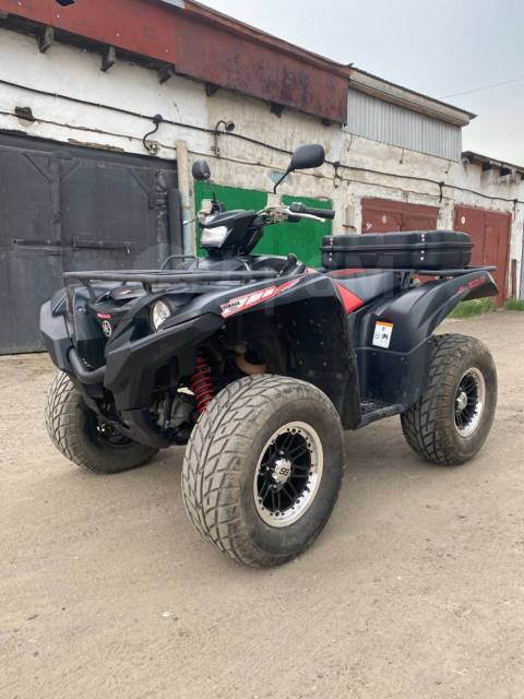 Yamaha Grizzly 700. ,  \,   