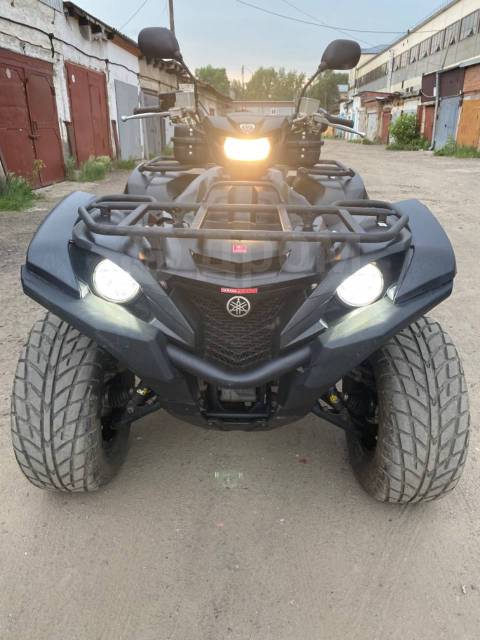 Yamaha Grizzly 700. ,  \,   