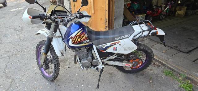 Suzuki Djebel 250. 250. ., , ,   