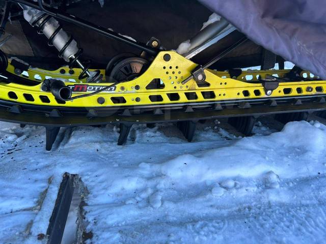 BRP Ski-Doo Summit X. ,  ,   