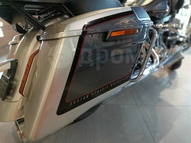 Harley-Davidson CVO Road Glide. 1 923. ., , ,   